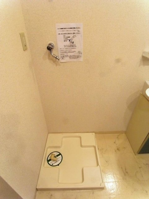 アーバイル日本橋小伝馬町の設備|室内洗濯機置場