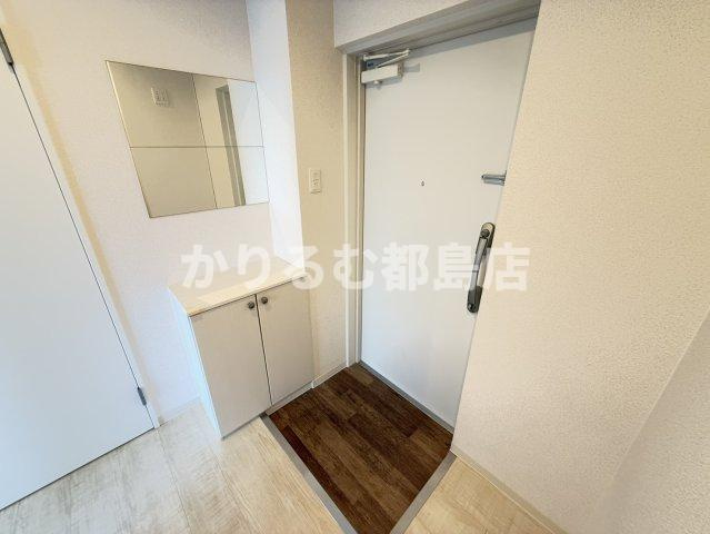 レクシア京橋DUOの玄関