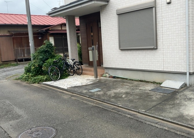 【外観】 | 物件の詳細については、現地を見てわかること以外に、役所や法務局などで調べないとわからないことがあります。そのため、現地に行く場合は、もしこの物件を買ったらどのような生活ができるかをイメージしましょう。