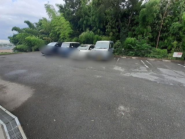 オーブ　アビタシオンケーの駐車場