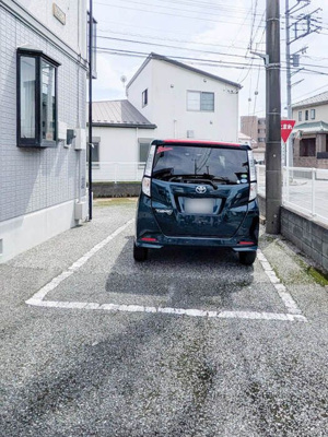 【駐車場】 | メゾンコルザ　Ａ