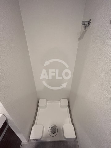ファーストフィオーレ江坂垂水町2の洗面所|ファーストフィオーレ江坂垂水町Ⅱ　洗濯パン