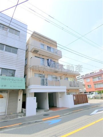 サンテラス藤の外観