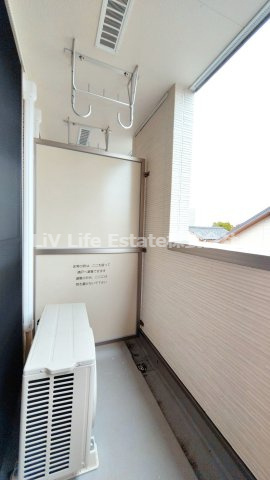 ヴィラ　アルブル　　　旧）東大泉６丁目マンション新築工事のバルコニー