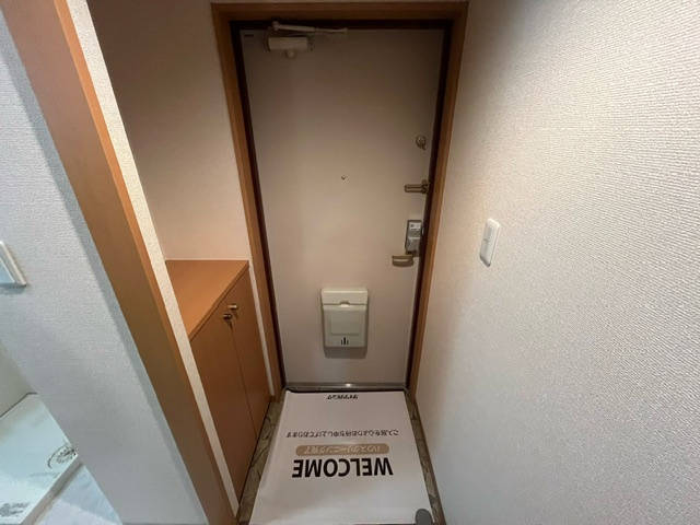 【玄関】