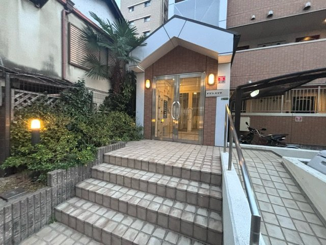 【エントランス】