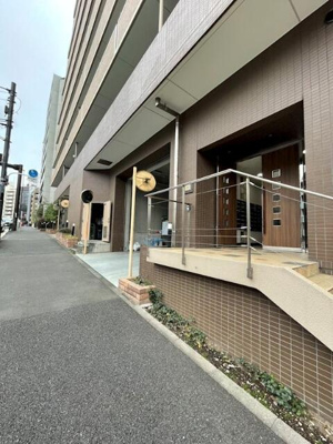 【駐車場】 | クオーレ青葉台 | エントランス