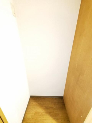 【居間・リビング】 | クオーレ青葉台 | 冷蔵庫置場