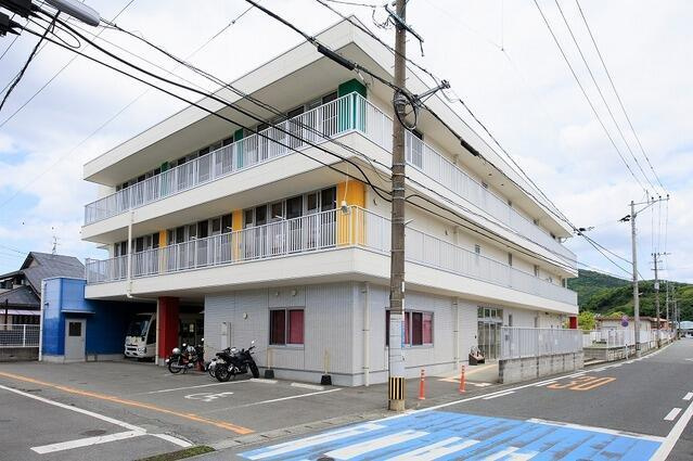 サンコート　熊本市西区高橋町１丁目２号地の前面道路含む現地写真|城山幼稚園まで800m