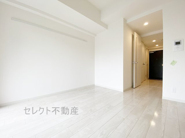 プレサンス栄ブリオの洋室