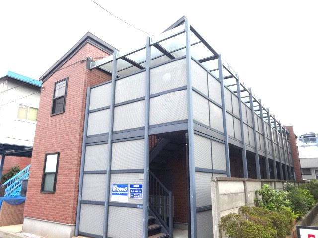 リースランド矢口A棟の外観