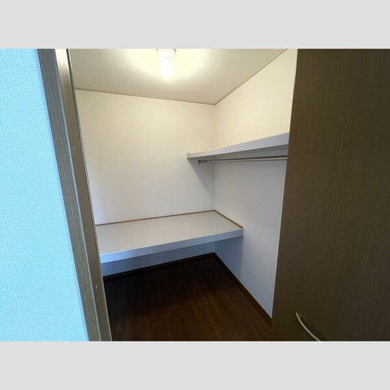 【収納】 | ベッラローゼ | こまごまとしたものを収納できそうですね