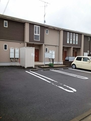 ラ・ミア・カ－サの駐車場