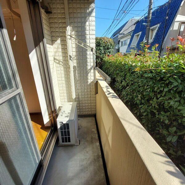 グランパルク駒場野のバルコニー