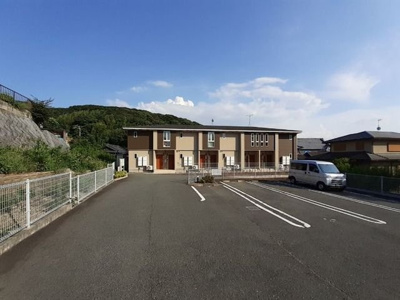 【駐車場】 | グレイス | 駐車場完備です