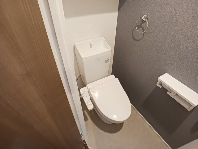 【トイレ】 | サンスタームーンモナ | 落ち着いた色調のトイレです