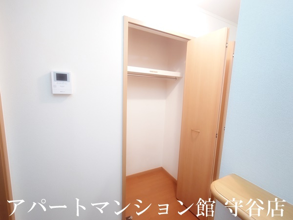 キャッスルアヴェニューCの周辺