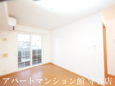 【居間・リビング】 | キャッスルアヴェニューC