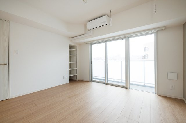 フィシオ飯田橋の居間・リビング|※写真は同タイプ住戸です。