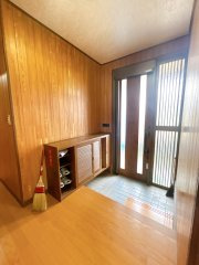 【玄関】 | 岩国市牛野谷町３丁目戸建