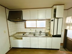 【キッチン】 | 岩国市牛野谷町３丁目戸建