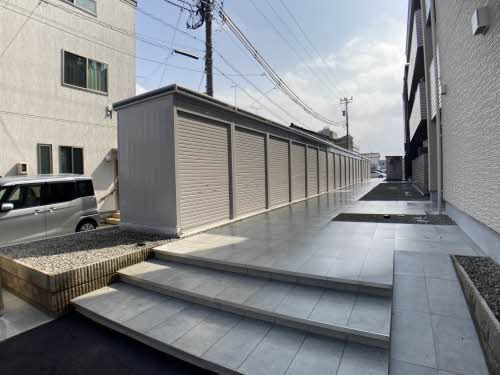 メゾン宝町の玄関
