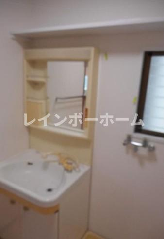 丸越マンションの洗面所