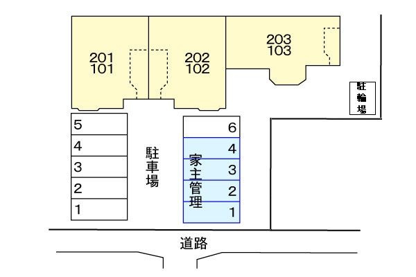 クレストハイムの駐車場