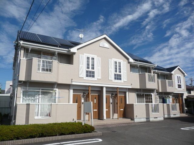 クレストハイムの外観
