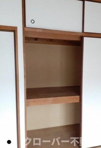 ハイツおおいしの収納