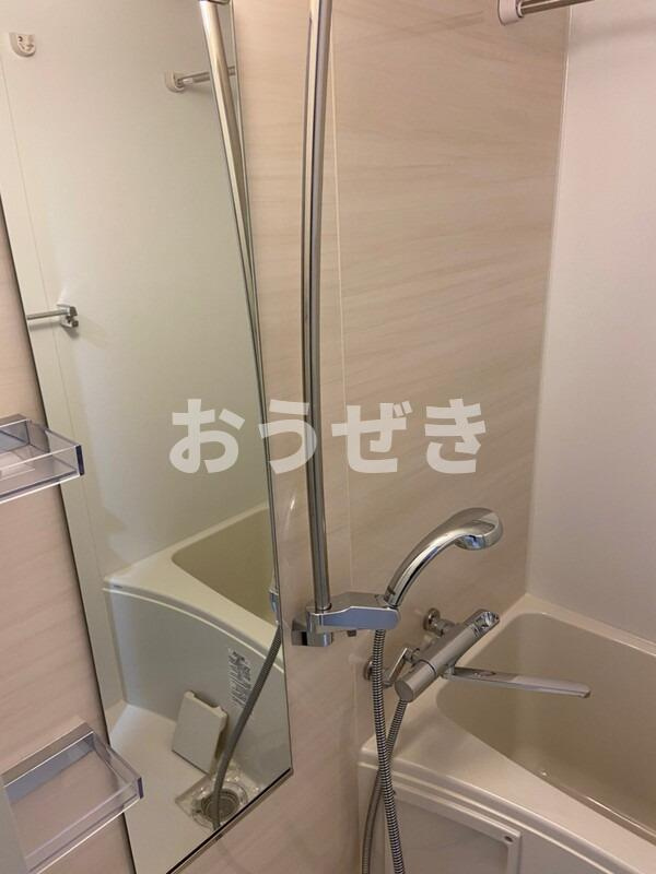 Ｌｅ´ａ横濱西口弐番館の浴室