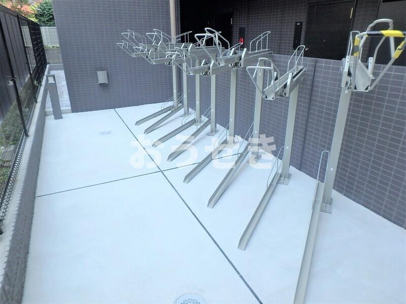 Ｌｅ´ａ横濱西口弐番館のロビー