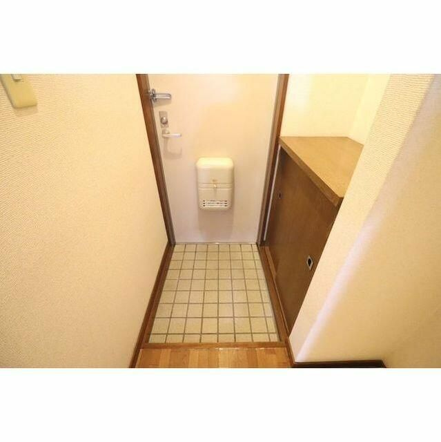 カーサノザキの玄関