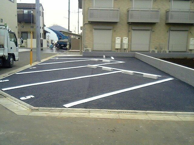 プリムヴェールの駐車場