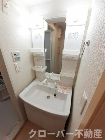 アセット詫間の洗面所