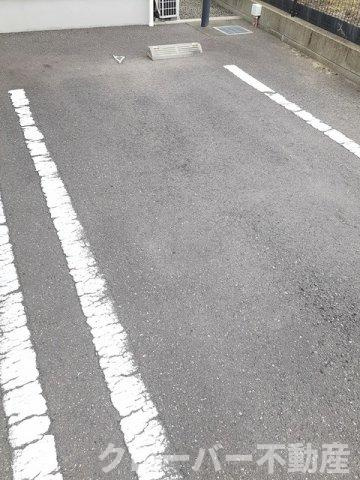 アセット詫間の駐車場