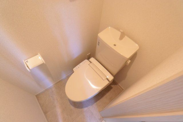 エスポワール喜多見のトイレ