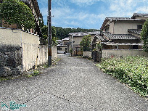 岩倉花園町 土地の前面道路含む現地写真