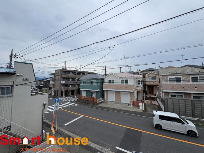 座間市立野台10期２棟の展望
