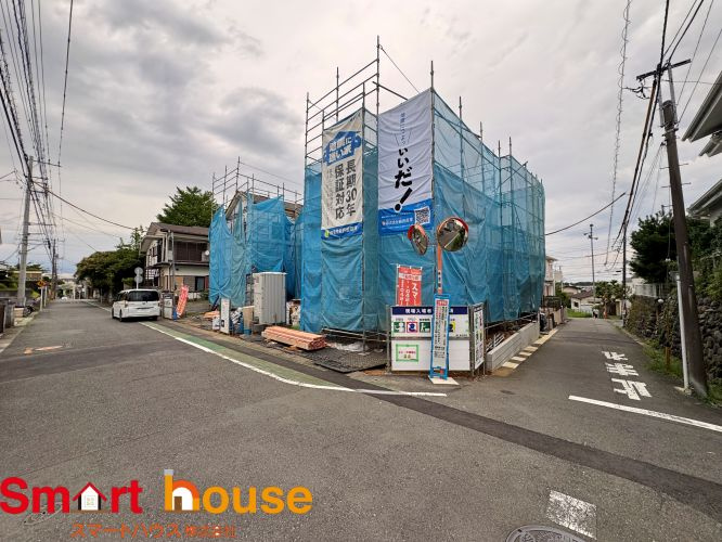 座間市立野台２丁目　新築全3棟の前面道路含む現地写真