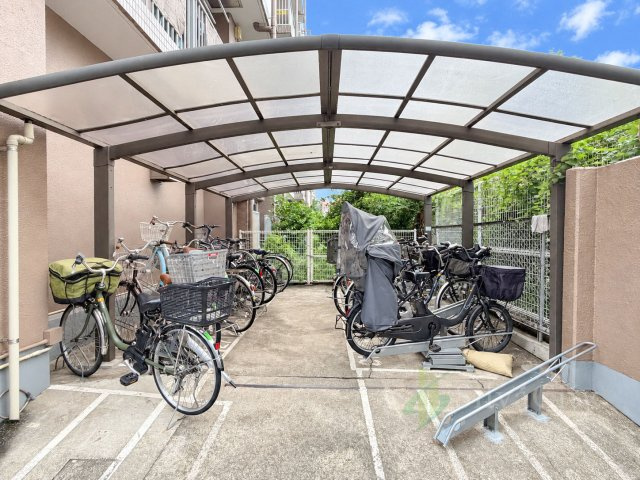 コープ野村練馬錦の駐輪場|駐輪場
