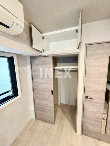 横浜市西区戸部本町の賃貸マンションの収納