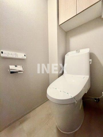 横浜市西区戸部本町の賃貸マンションのトイレ