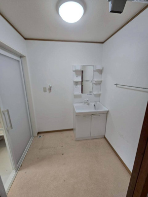 【独立洗面台】 | 岩国市美川町根笠山之内　収益戸建