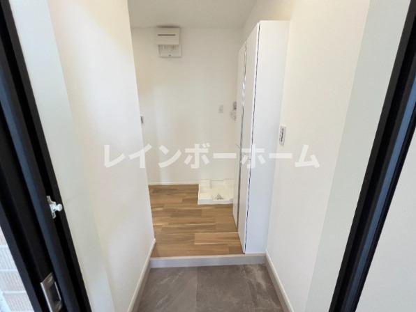 Nグランツ押切の玄関