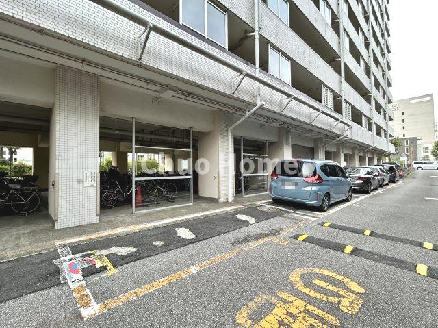 亀戸二丁目団地第9号棟の駐車場|【敷地内駐車場】最新の空き状況や費用などの詳細は担当スタッフまでお問い合わせください。