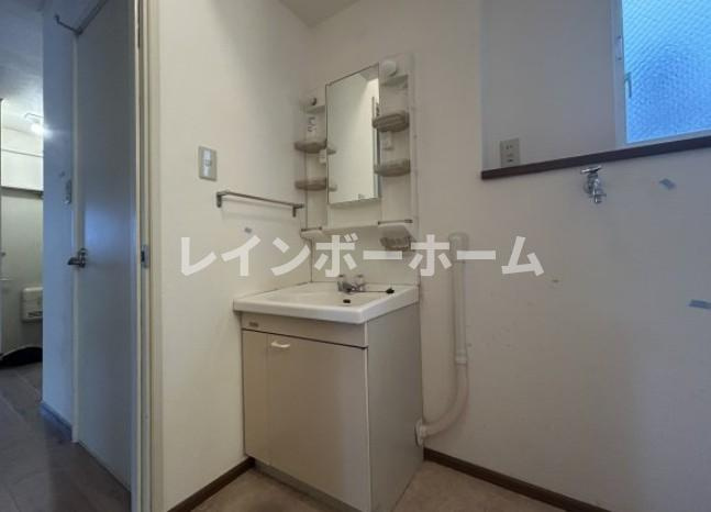 アプリコットの洗面所