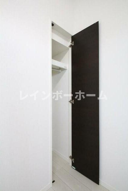 アクティ氷川台の収納|※同施工会社参考写真