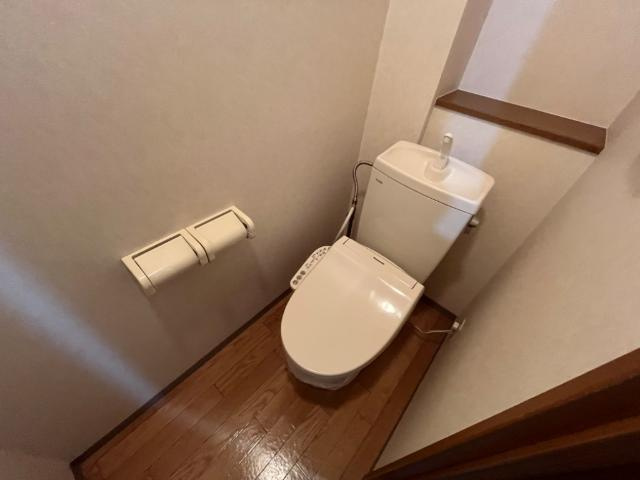 サンパレスのトイレ|シャワー付トイレ