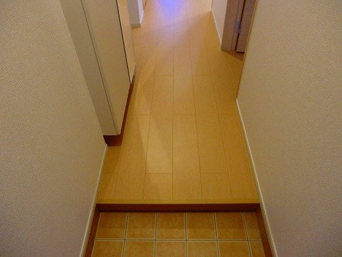 エスペランサ香寺の玄関